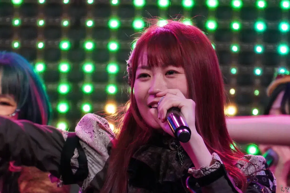 仮面女子・小島夕佳が魅せた無限の「スチガ愛」！初のソロ挑戦で見せたアイドル13年目の覚悟と、運命の6月26日のワンマンライブへ向けた熱い想いを語る