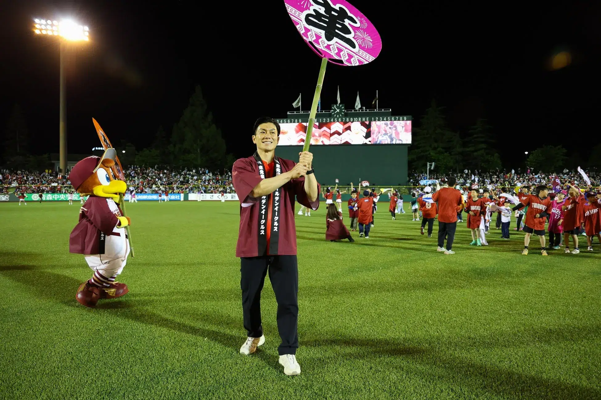 モンテディオ山形・土居聖真&新日本プロレス・本間朋晃が山形に集結!楽天イーグルス戦が「お祭り」に大変身!本人コメントありで期待感MAX! 12 まわせ!ぐるぐるタイム~祭りVer.~