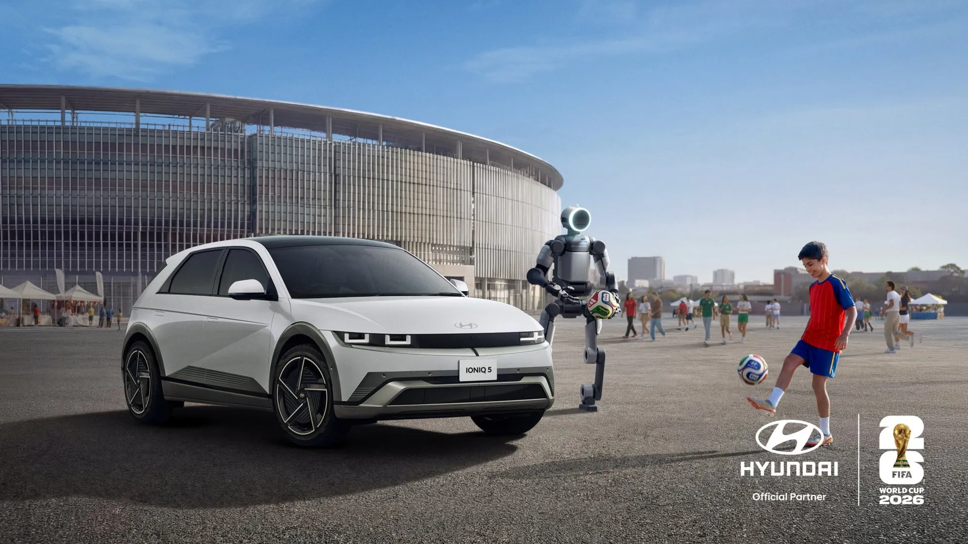 ソン・フンミン選手が未来のサッカーを語る!Hyundai「Next Starts Now」で人型ロボット「Atlas®」と衝撃の共演、本人コメントも到着! 1 FIFA World Cup 2026™ Next Starts Now