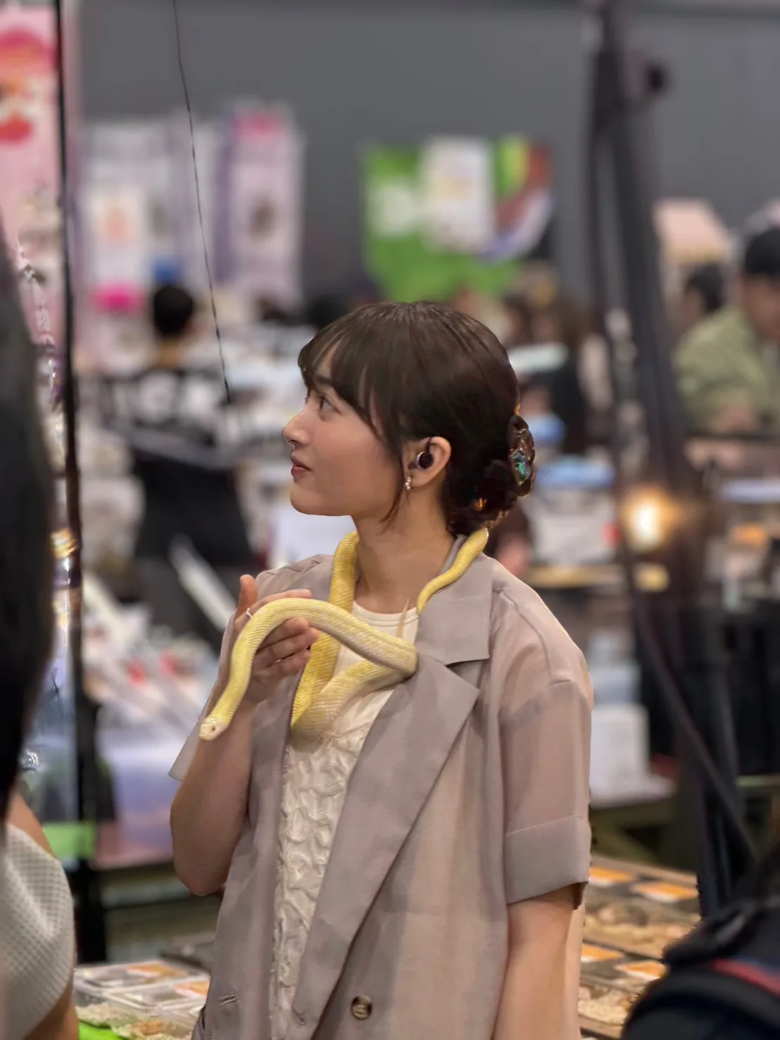 【福田愛依】 ペットはコーンスネーク!? 爬虫類の祭典「九州爬虫類フェス2026」に初参戦! 「わさびちゃんは日々の癒し。念願の爬虫類フェスでテンション爆上がりでした!!」 2 【福田愛依】 ペットはコーンスネーク!? 爬虫類の祭典「九州爬虫類フェス2026」に初参戦! 「わさびちゃんは日々の癒し。念願の爬虫類フェスでテンション爆上がりでした!!」