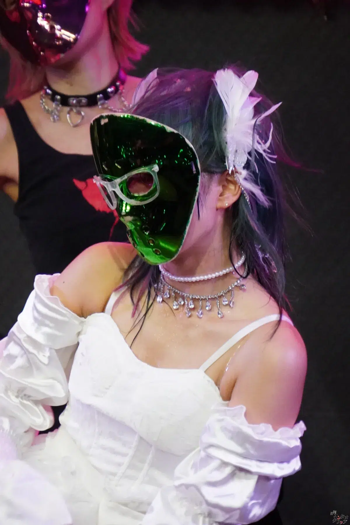 仮面女子・NONOA、純白のドレスで魅せた改名後初の生誕祭！新体制9人へのバトンを繋ぐ熱狂ライブレポート＆特別インタビュー