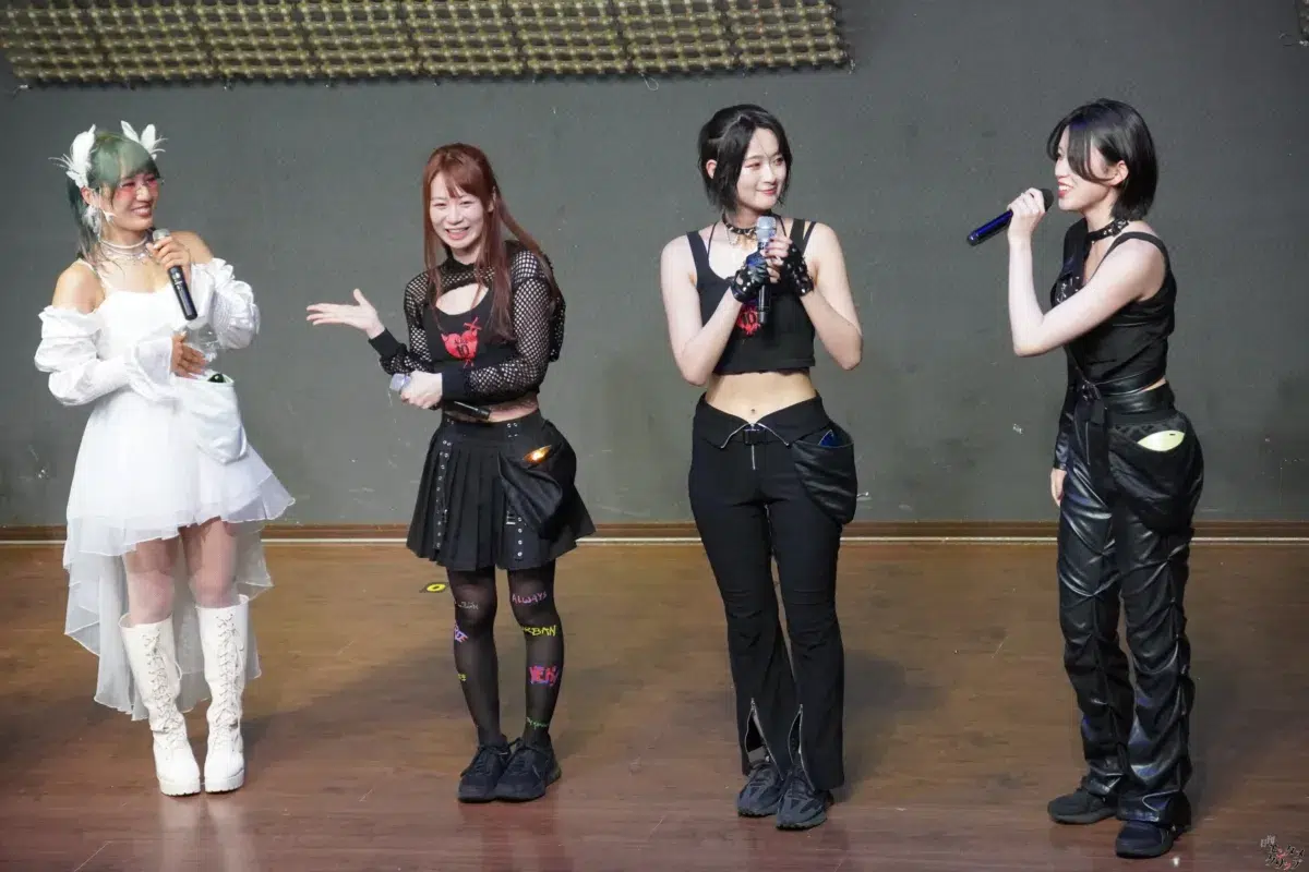 仮面女子・NONOA、純白のドレスで魅せた改名後初の生誕祭！新体制9人へのバトンを繋ぐ熱狂ライブレポート＆特別インタビュー
