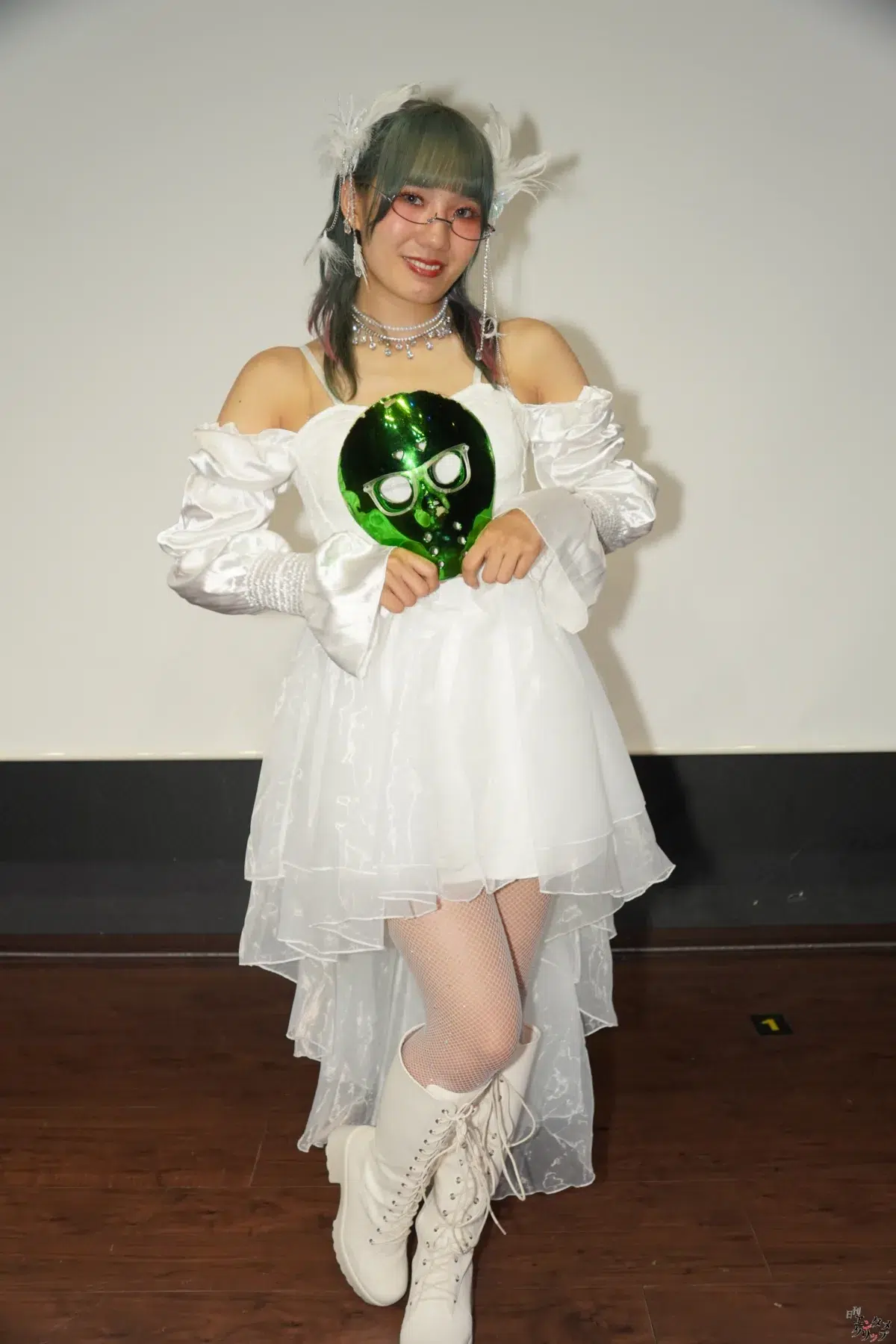 仮面女子・NONOA、純白のドレスで魅せた改名後初の生誕祭！新体制9人へ