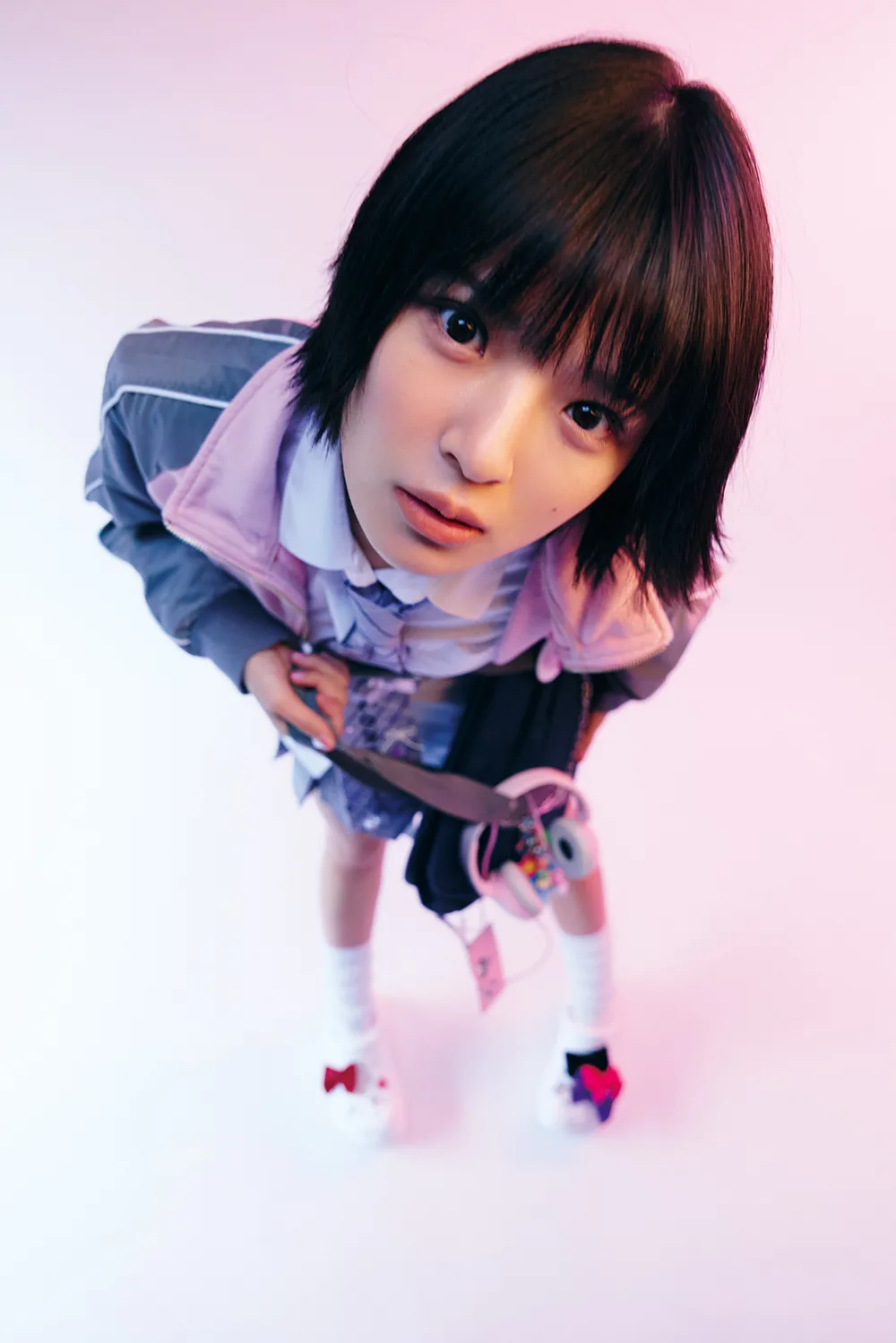 出来栄えは「4200（よふうう）点」！つばきファクトリー豫風瑠乃、松岡茉優の愛が詰まった初写真集で“未知の自分”に出会う