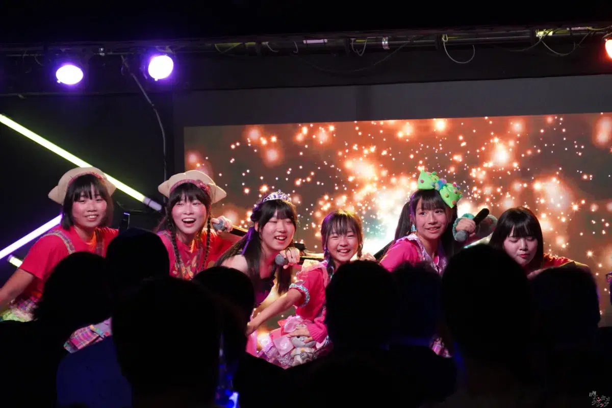 チキータ・七咲凜音、夢の生誕祭でファンを魅了!「紫いっぱいの会場で本当に幸せ」 16 チキータ・七咲凜音、夢の生誕祭でファンを魅了!「紫いっぱいの会場で本当に幸せ」