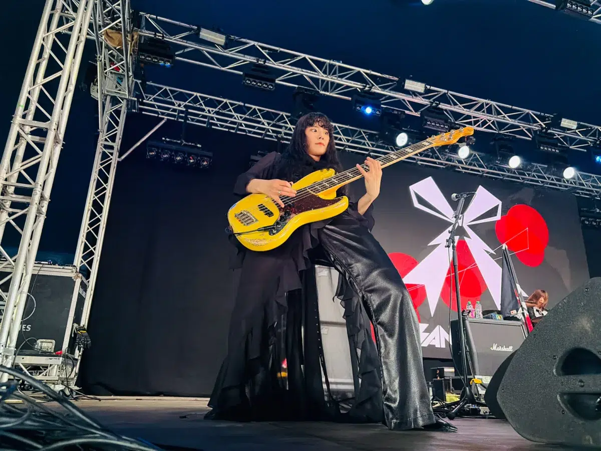 BAND-MAID、日本武道館2daysでファイナルを迎えるワールドツアーのヨーロッパ編を全公演ソールドアウトで完走！世界最大のハードロックフェス英『Download Festival』でも熱狂！