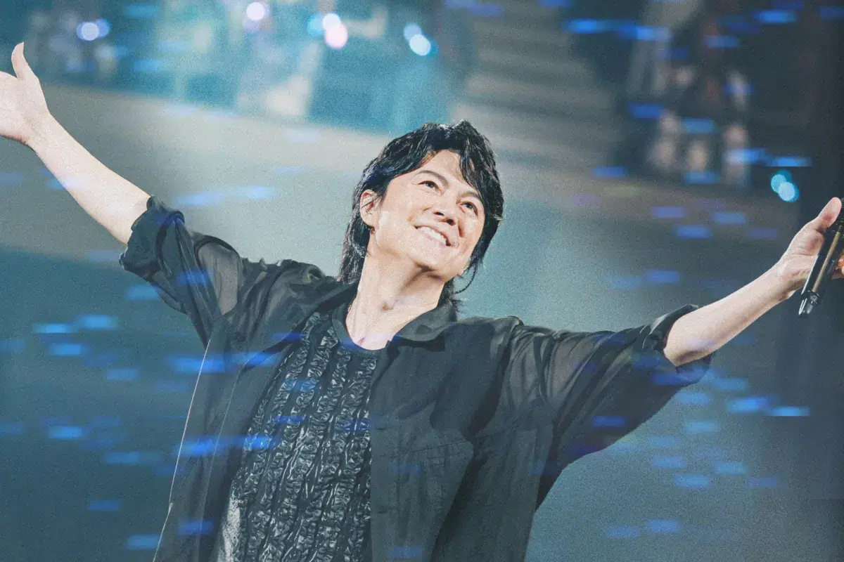 福山雅治 全国アリーナツアー武道館公演で、9月9日リリース オリジナルアルバム『超新星』のジャケットデザインを初公開