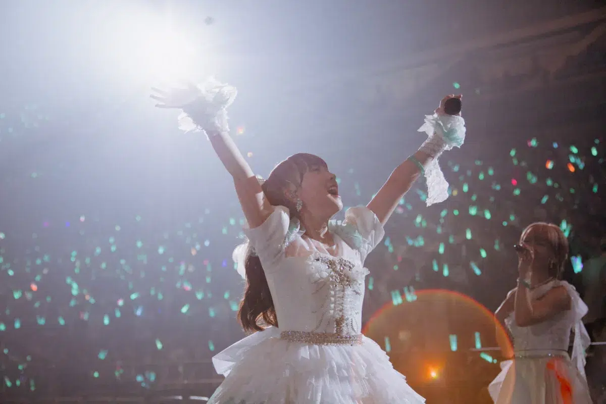 高瀬くるみ「またね!」BEYOOOOONDS初の横アリは涙と笑顔の卒業式!新メンバー3名お披露目による最初で最後の12人体制や、DJ KOO降臨のサプライズで感情のジェットコースター! 14 高瀬くるみ「またね!」BEYOOOOONDS初の横アリは涙と笑顔の卒業式!新メンバー3名お披露目による最初で最後の12人体制や、DJ KOO降臨のサプライズで感情のジェットコースター!