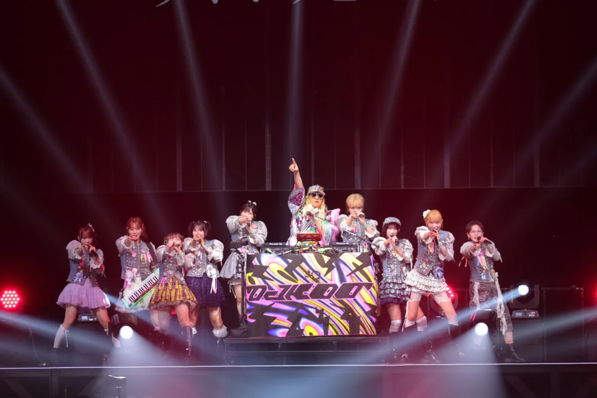 高瀬くるみ「またね!」BEYOOOOONDS初の横アリは涙と笑顔の卒業式!新メンバー3名お披露目による最初で最後の12人体制や、DJ KOO降臨のサプライズで感情のジェットコースター! 8 高瀬くるみ「またね!」BEYOOOOONDS初の横アリは涙と笑顔の卒業式!新メンバー3名お披露目による最初で最後の12人体制や、DJ KOO降臨のサプライズで感情のジェットコースター!