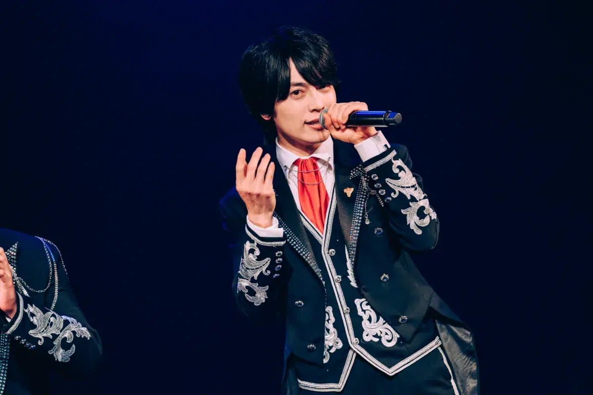 満員御礼!SHiZUKU『プレデビューライブ in 浅草九劇』で華々しく幕開け!SHiZUKUの独自演出・乾杯ワインでグループの門出をお祝い!「ピノピノコール」に「スーパー真田タイム」のけん玉チャレンジで大盛況の初ライブレポート 23 満員御礼!SHiZUKU『プレデビューライブ in 浅草九劇』で華々しく幕開け!SHiZUKUの独自演出・乾杯ワインでグループの門出をお祝い!「ピノピノコール」に「スーパー真田タイム」のけん玉チャレンジで大盛況の初ライブレポート