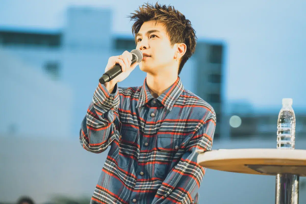 【岩田剛典】FM802公開収録に初登場！抽選で選ばれた約1,500人のリスナーを迎え 三代目 J SOUL BROTHERS15周年YEARへの想いとグループ9度目となるドームツアーへの意気込みを語る！