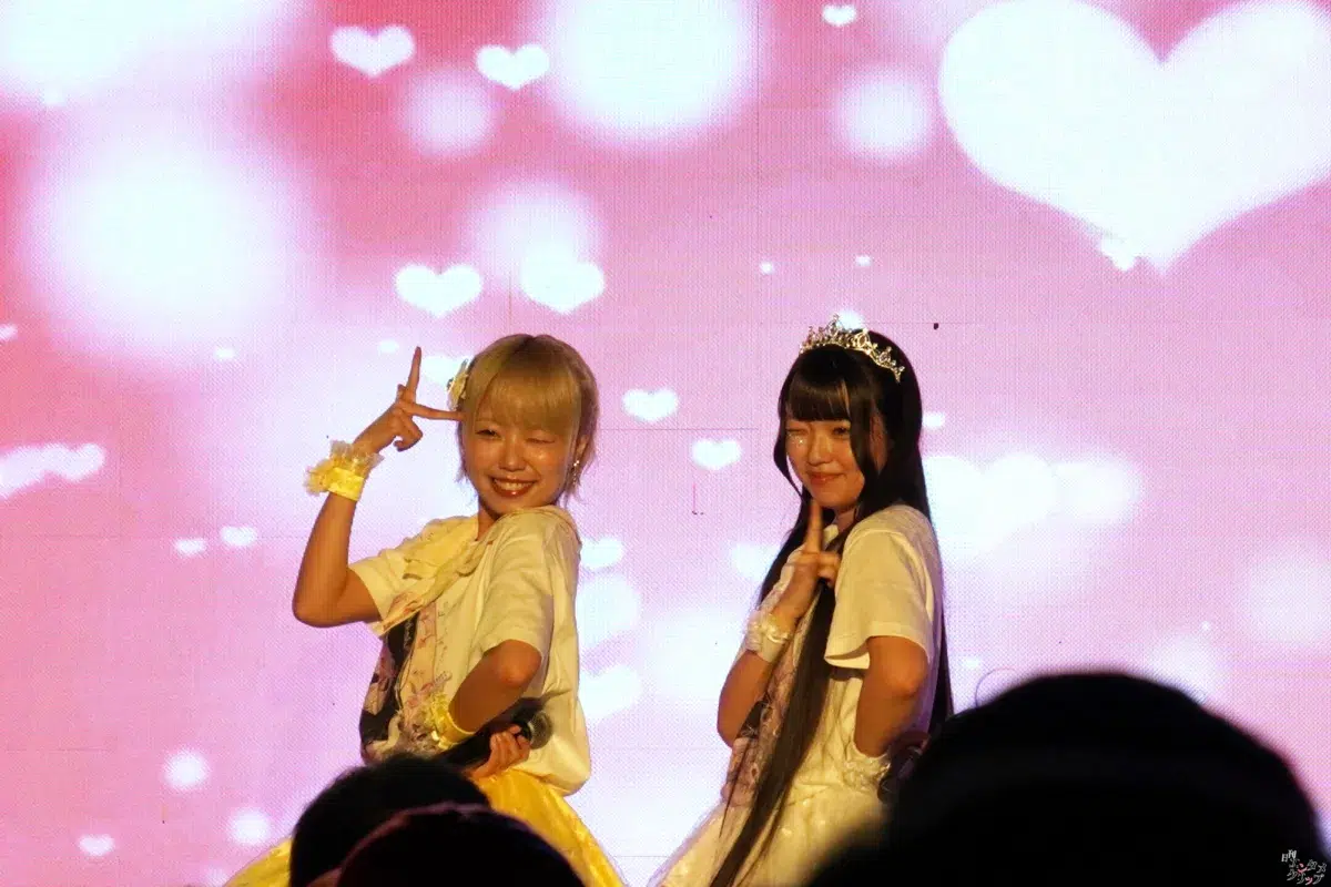 チキータ・宮一める生誕祭!実姉・雨宮サクとの胸熱「姉妹コラボ」&愛あふれるスチームガールズ楽曲カバー連発でファン大歓喜! 20 チキータ・宮一める生誕祭!実姉・雨宮サクとの胸熱「姉妹コラボ」&愛あふれるスチームガールズ楽曲カバー連発でファン大歓喜!