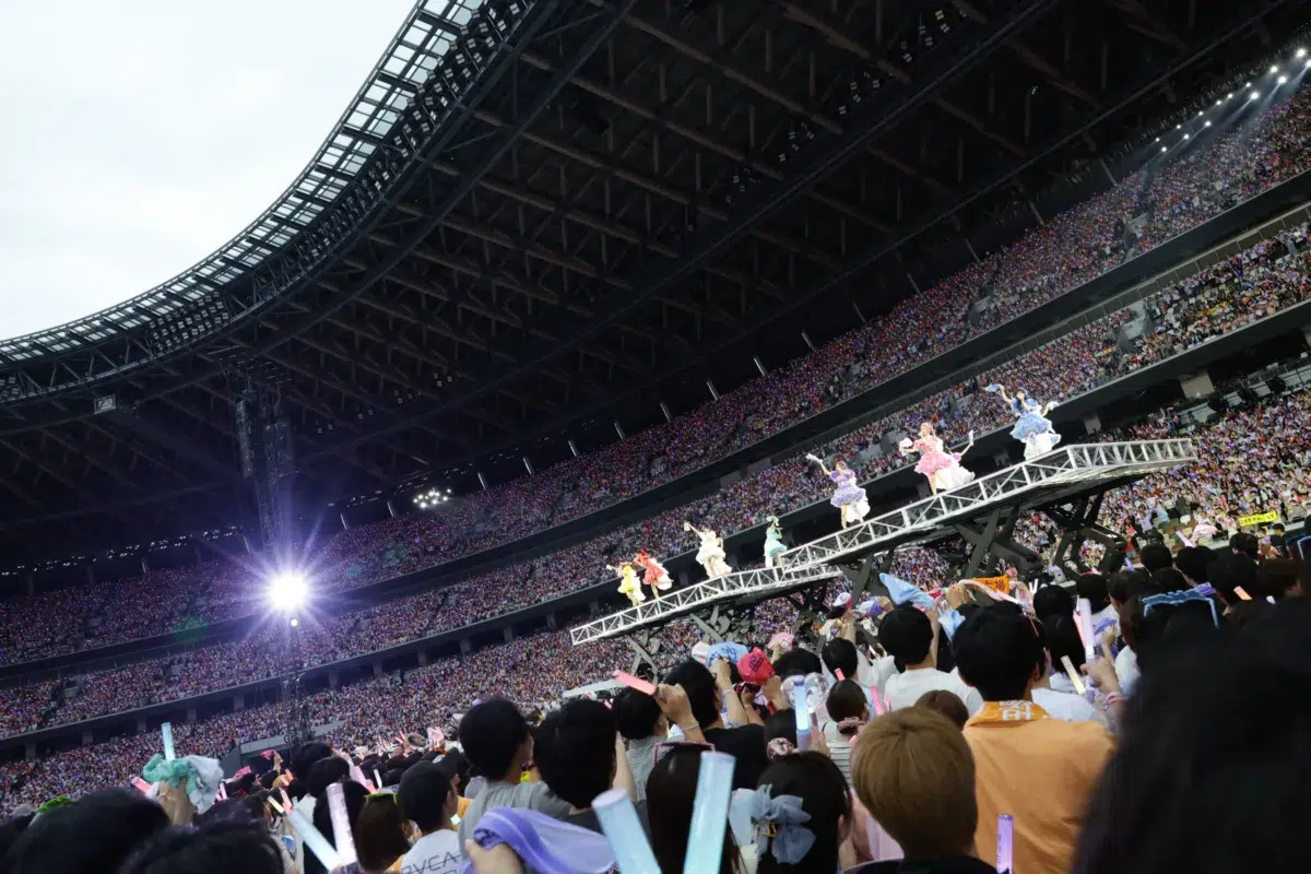 ＝LOVE　東京都・MUFGスタジアム（国立競技場）にて、＝LOVE史上最大動規模となる＝LOVE STADIUM LIVE「Beyond "KYUN"♡」公演を開催！！2日間で13万2千人を動員！来年1月に念願の東京ドーム公演＝LOVE in TOKYO DOMEの開催が決定！！