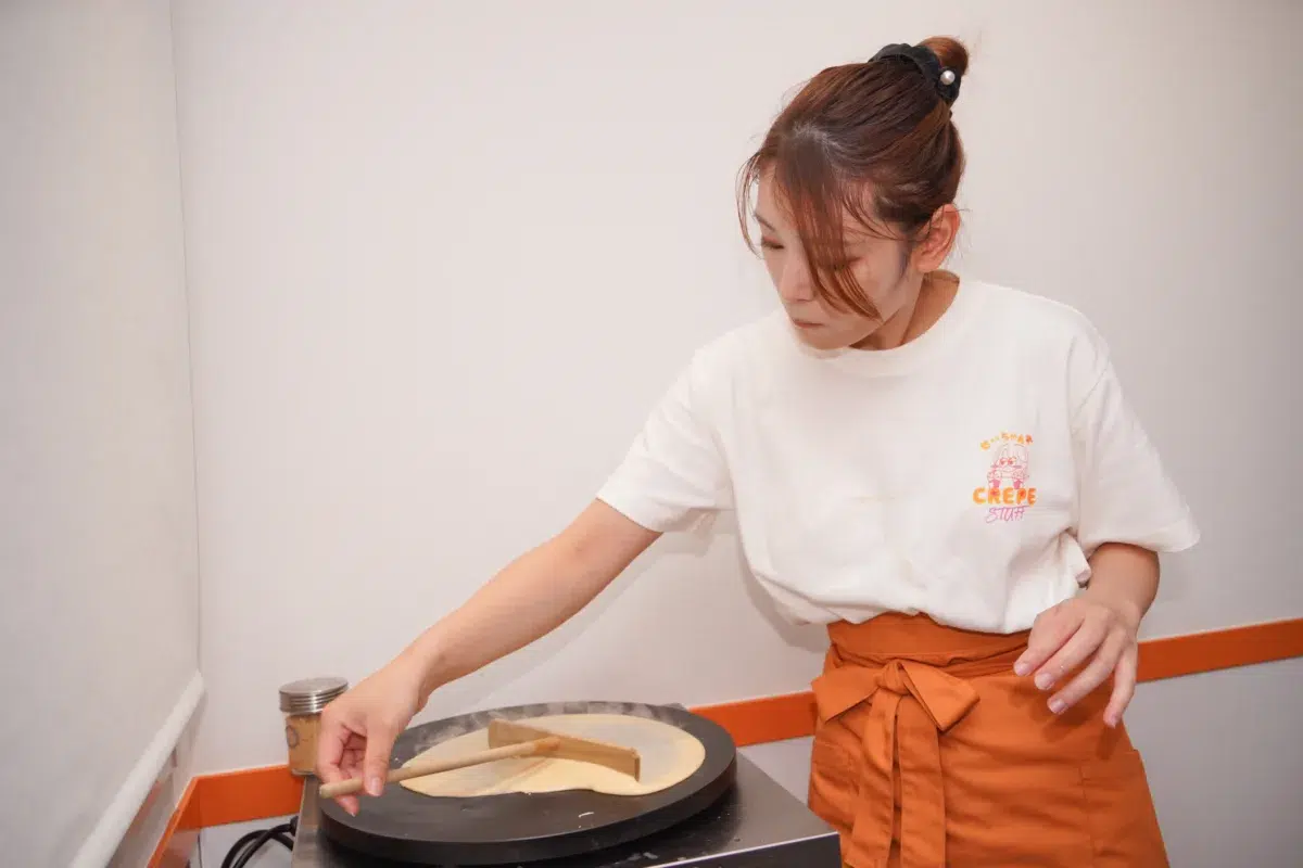 【無限カスタム】今ならみかんや焼きりんごも！自分だけの最強クレープが作れる『せいちゃんずCREPE』が浅草にオープン🍊