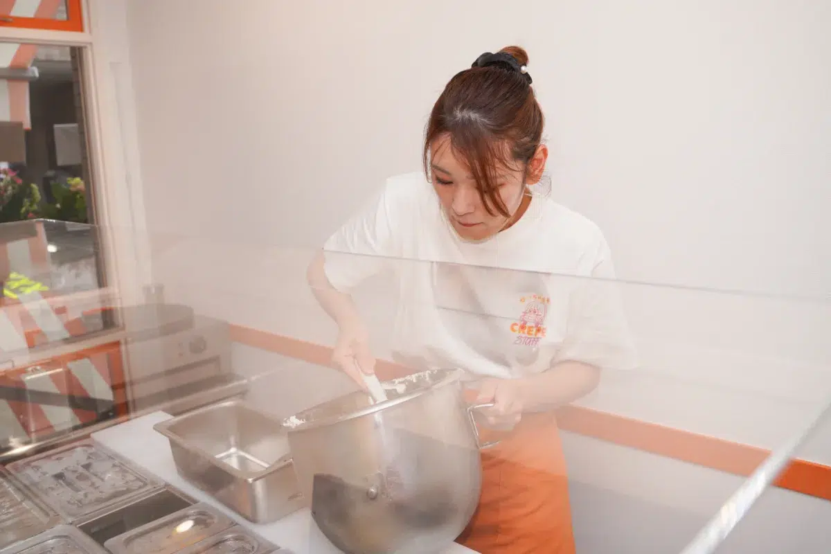 【無限カスタム】今ならみかんや焼きりんごも！自分だけの最強クレープが作れる『せいちゃんずCREPE』が浅草にオープン🍊