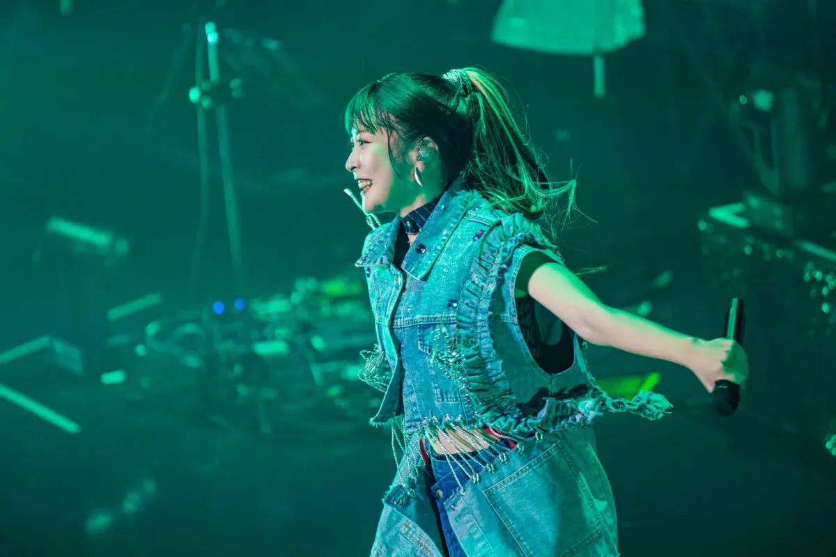 May'n、アーティストデビュー20周年記念ライブツアー『THE BEST of May'n」』！！あふれる想いの現れ！　30曲越えの大ボリュームライブ!!