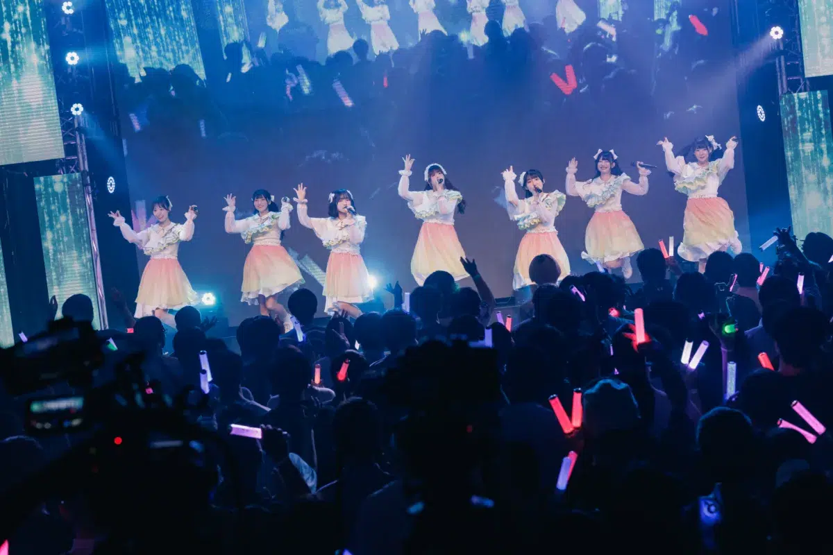 透色ドロップ、結成6周年記念ライブで感謝と誓い 話題の夏曲「一緒に、一緒に、夏」初披露！