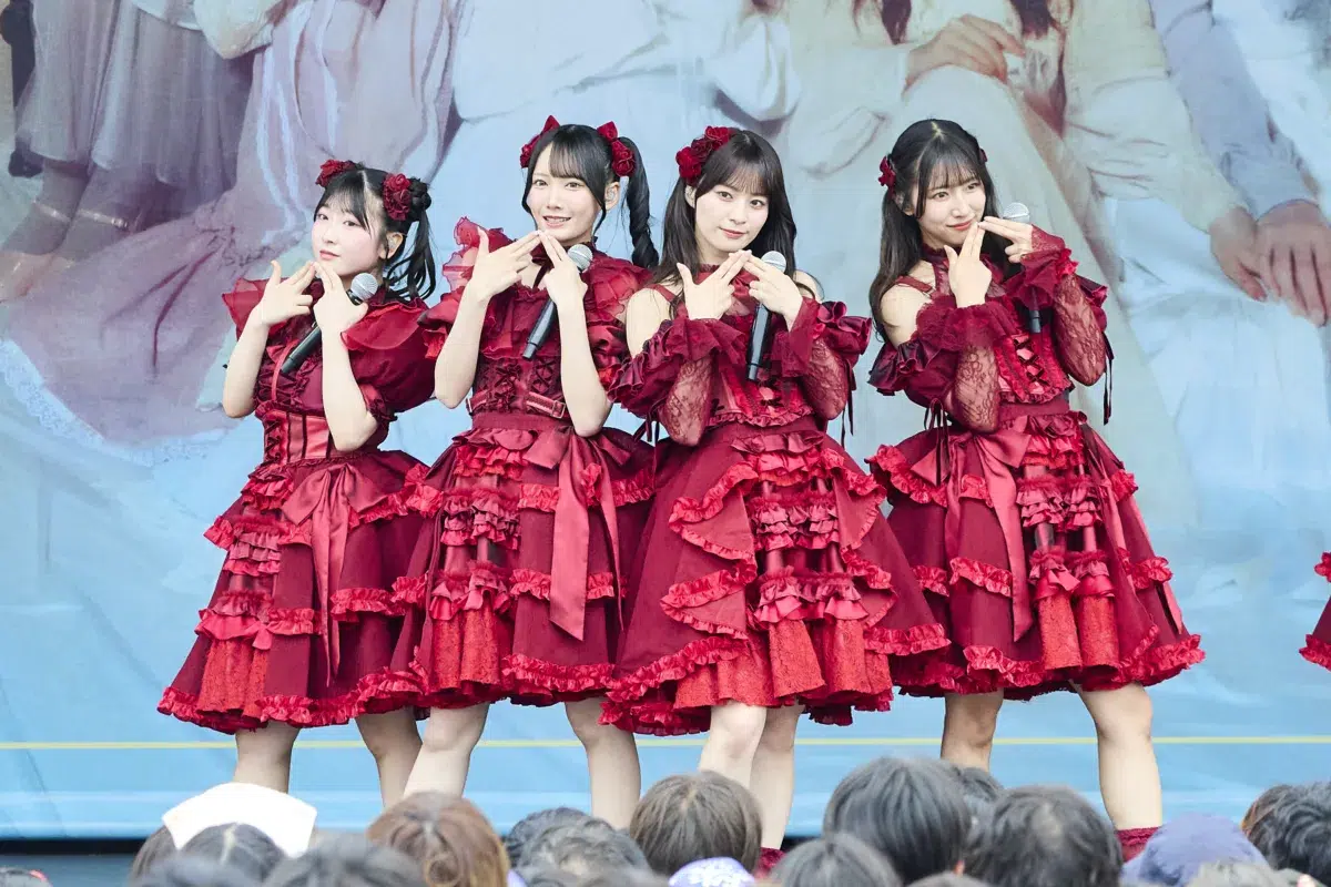 冨田菜々風「始まる前からドキドキ」お天気も味方につけた≠ME幕張リリイベ！新曲『Summer haze』も熱唱
