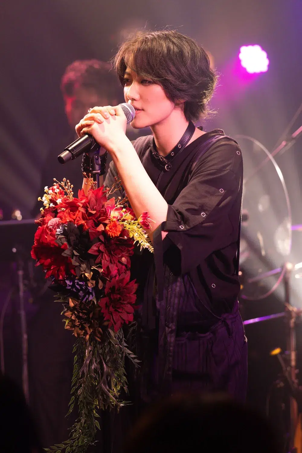 ＜七海ひろき＞ 自身初のライブハウスツアーが開幕！“AKATSUKI”バンドとして地元・茨城へ凱旋！