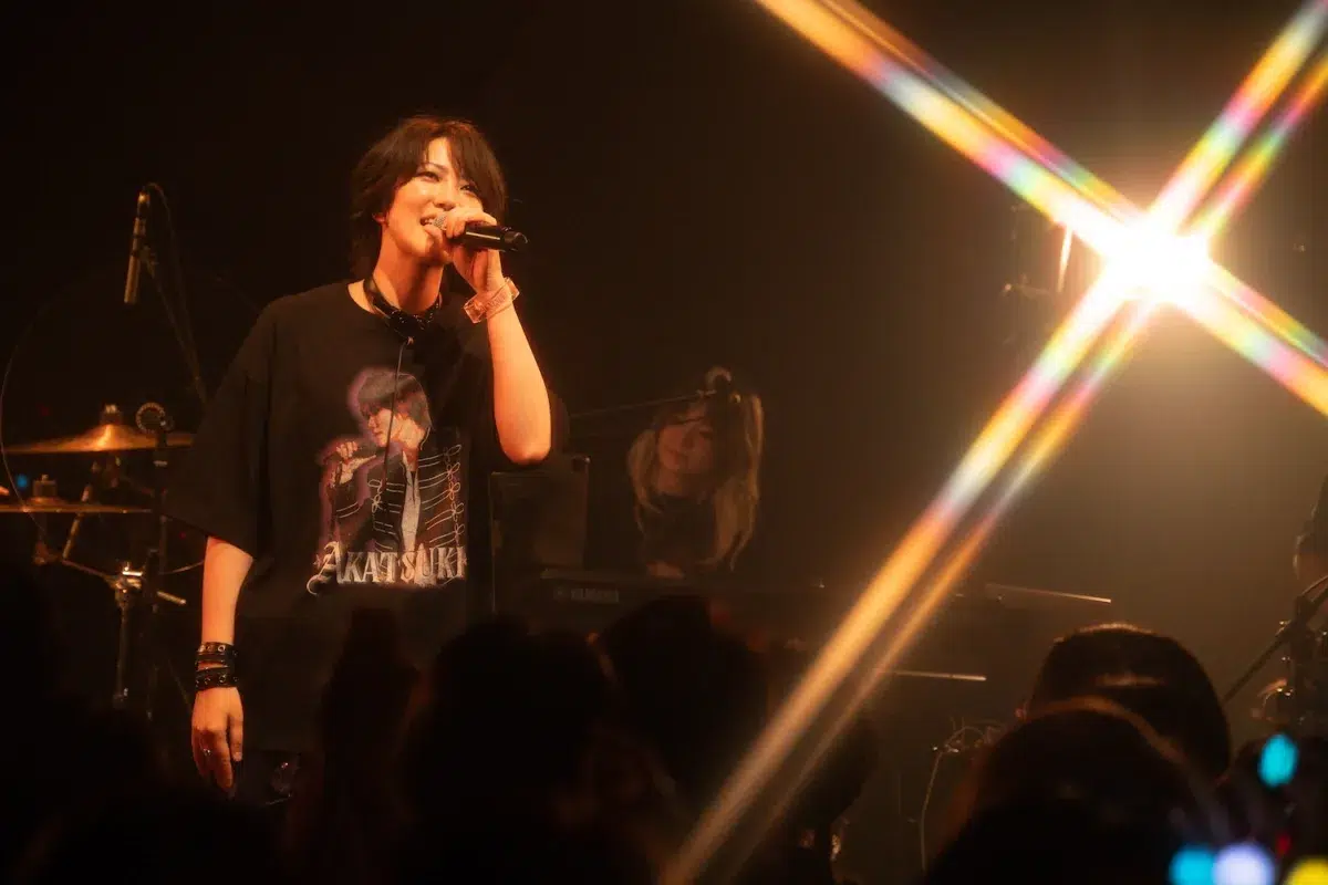 ＜七海ひろき＞ 自身初のライブハウスツアーが開幕！“AKATSUKI”バンドとして地元・茨城へ凱旋！