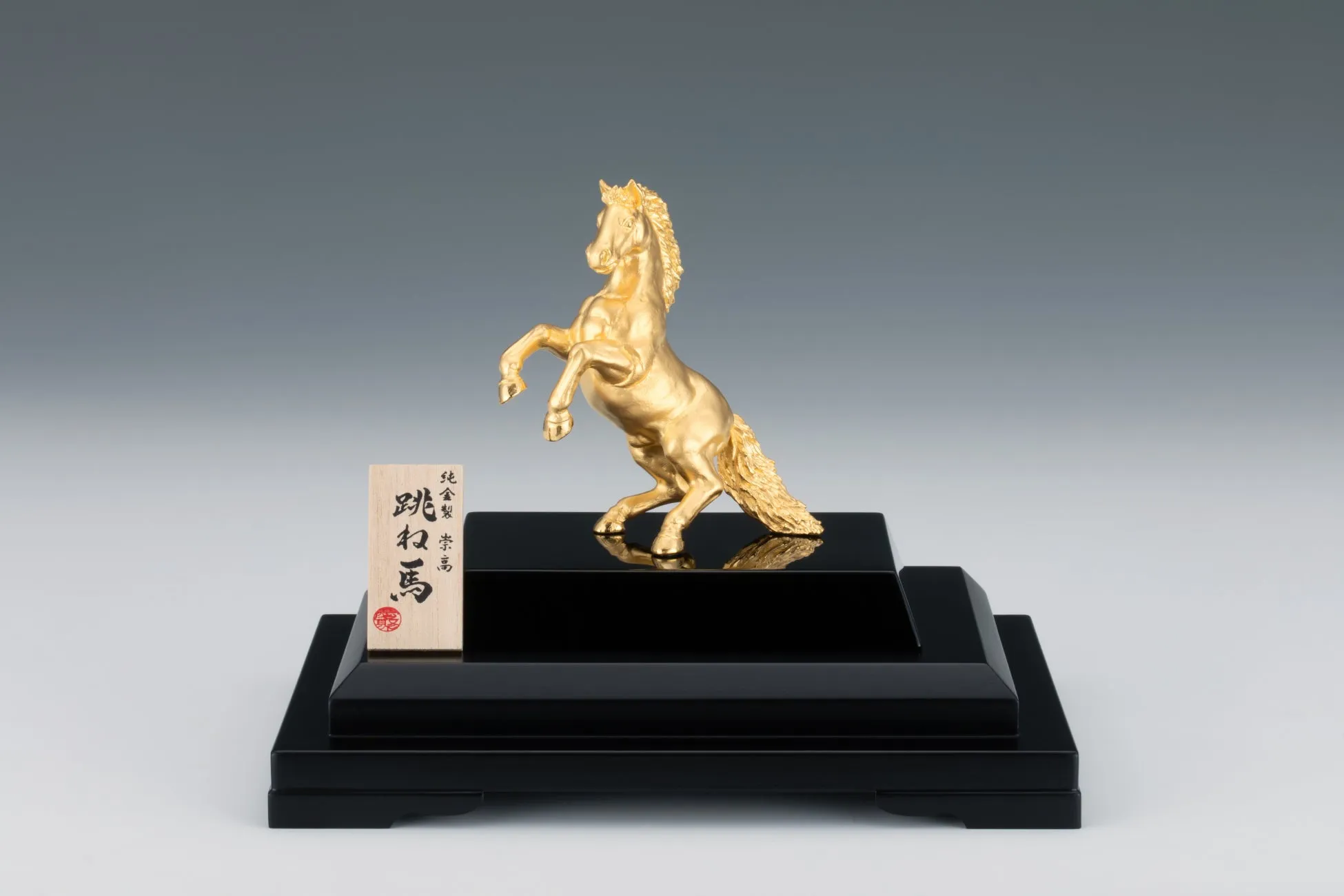 「本人公認」大谷翔平の1.1億円等身大黄金像が名古屋に初降臨!「大黄金展」で二刀流の輝きを目撃せよ! 4 飛躍の年へ