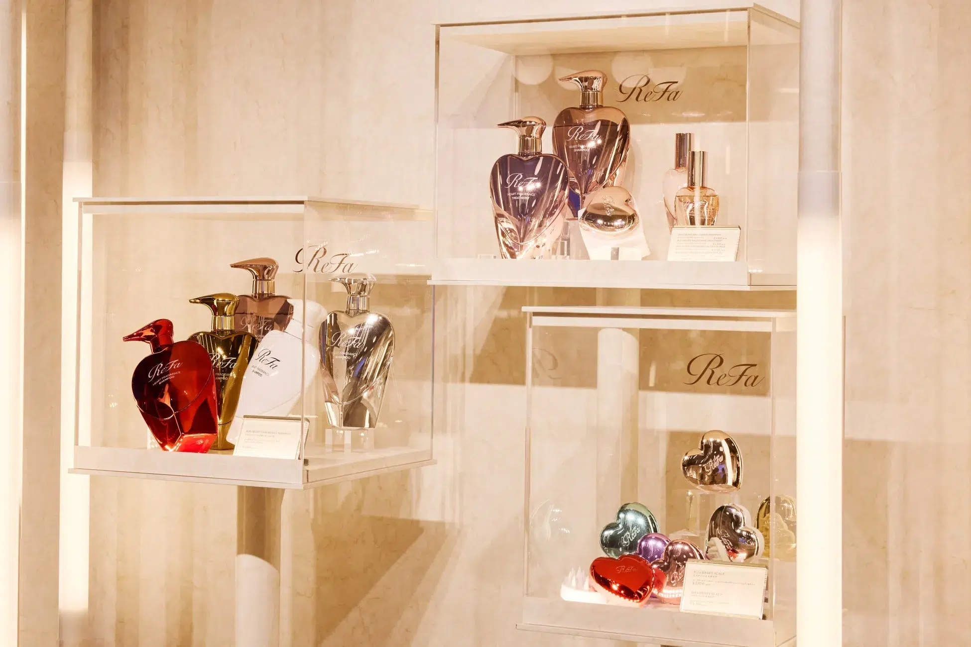MISAMOファン必見!ReFa GINZA「ReFa BEAUTY SHOWCASE with MISAMO」が7/22リニューアル!直筆サイン&新製品先行予約、限定フォトプリントも 4 限定フォトプリントコンテンツの具体的なイメージ