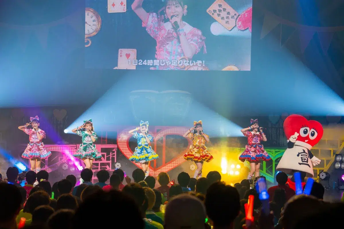 超ときめき♡宣伝部、全国ツアー開幕!9月リリースシングル曲を初披露! 1 超ときめき♡宣伝部、全国ツアー開幕!9月リリースシングル曲を初披露!