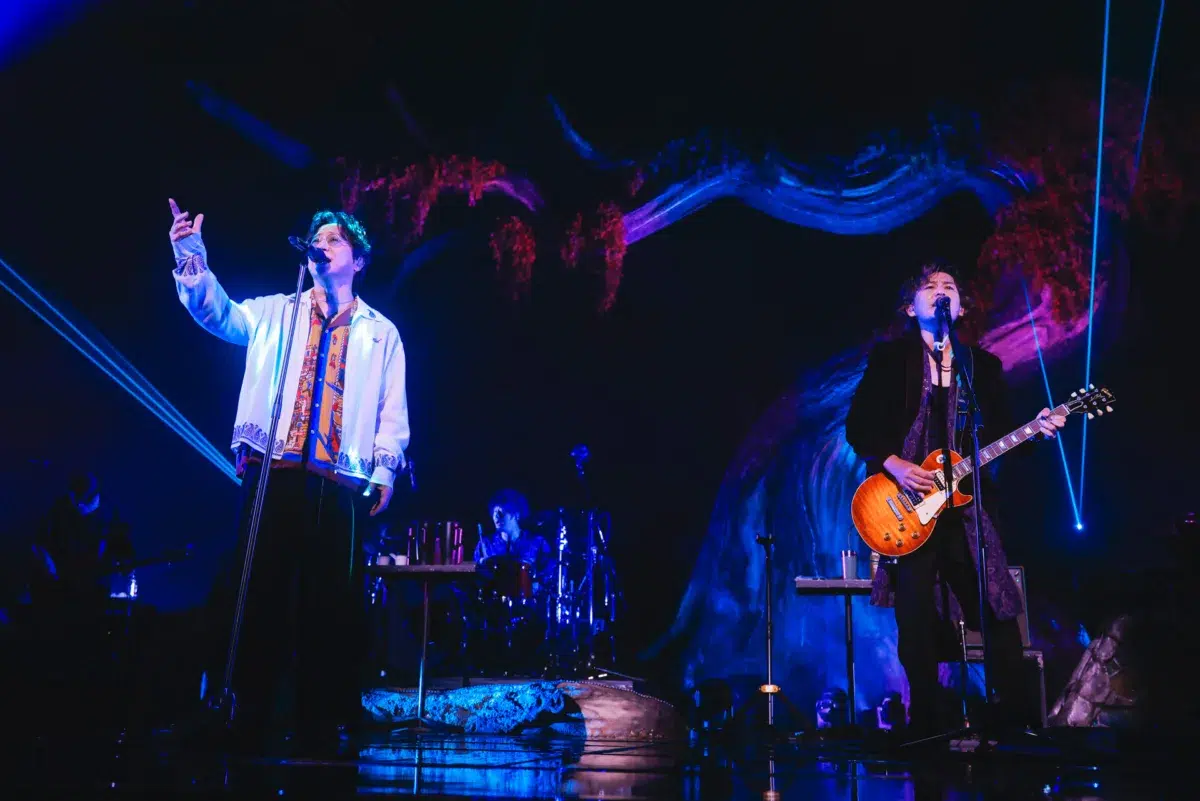 ポルノグラフィティ 全国28ヶ所35公演を廻る20thライヴサーキット“水”完遂!!9月9日にNew Album「果実」リリース!さらに、種・水・果実を一気に体験できる『種と水と果実の収穫祭』開催決定! 1 ポルノグラフィティ 全国28ヶ所35公演を廻る20thライヴサーキット“水”完遂!!9月9日にNew Album「果実」リリース!さらに、種・水・果実を一気に体験できる『種と水と果実の収穫祭』開催決定!
