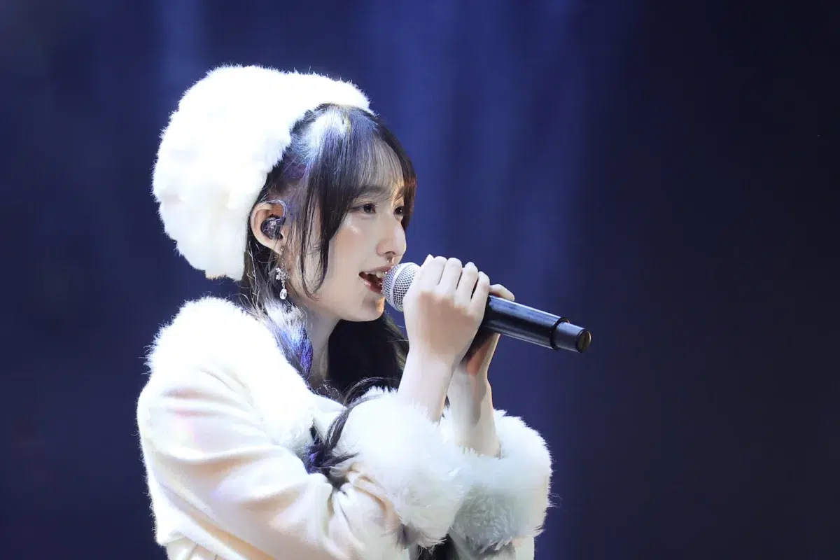 【エモすぎ注意】AKB48 19期生昇格LIVE千秋楽で奇跡の再集結!卒業生の白鳥沙怜もサプライズ登場で涙腺崩壊…! 1 【エモすぎ注意】AKB48 19期生昇格LIVE千秋楽で奇跡の再集結!卒業生の白鳥沙怜もサプライズ登場で涙腺崩壊…!
