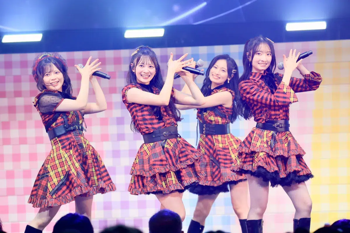 【エモすぎ注意】AKB48 19期生昇格LIVE千秋楽で奇跡の再集結!卒業生の白鳥沙怜もサプライズ登場で涙腺崩壊…! 2 【エモすぎ注意】AKB48 19期生昇格LIVE千秋楽で奇跡の再集結!卒業生の白鳥沙怜もサプライズ登場で涙腺崩壊…!