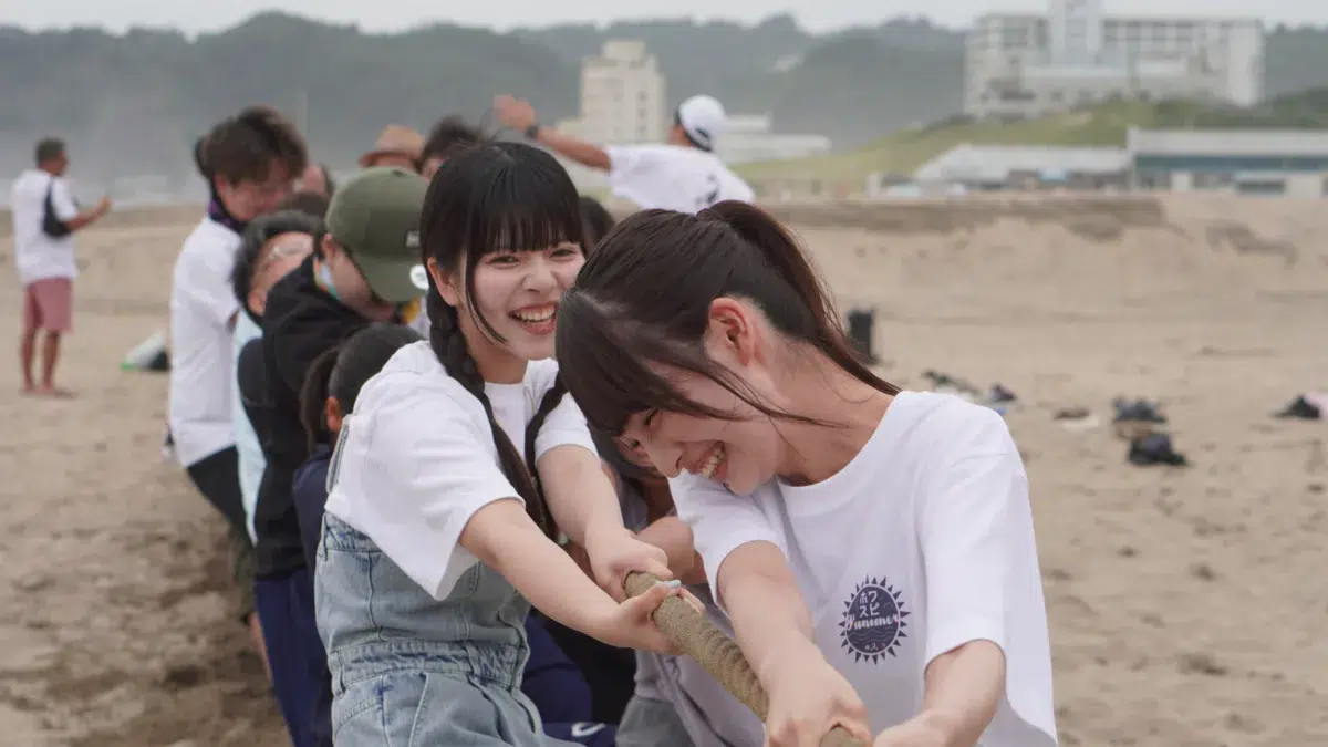 WHITE SCORPION 昨年に引き続き御宿でリアル海開きイベントを開催! 新衣装も披露しホワスピの夏がスタート! 3 WHITE SCORPION 昨年に引き続き御宿でリアル海開きイベントを開催! 新衣装も披露しホワスピの夏がスタート!