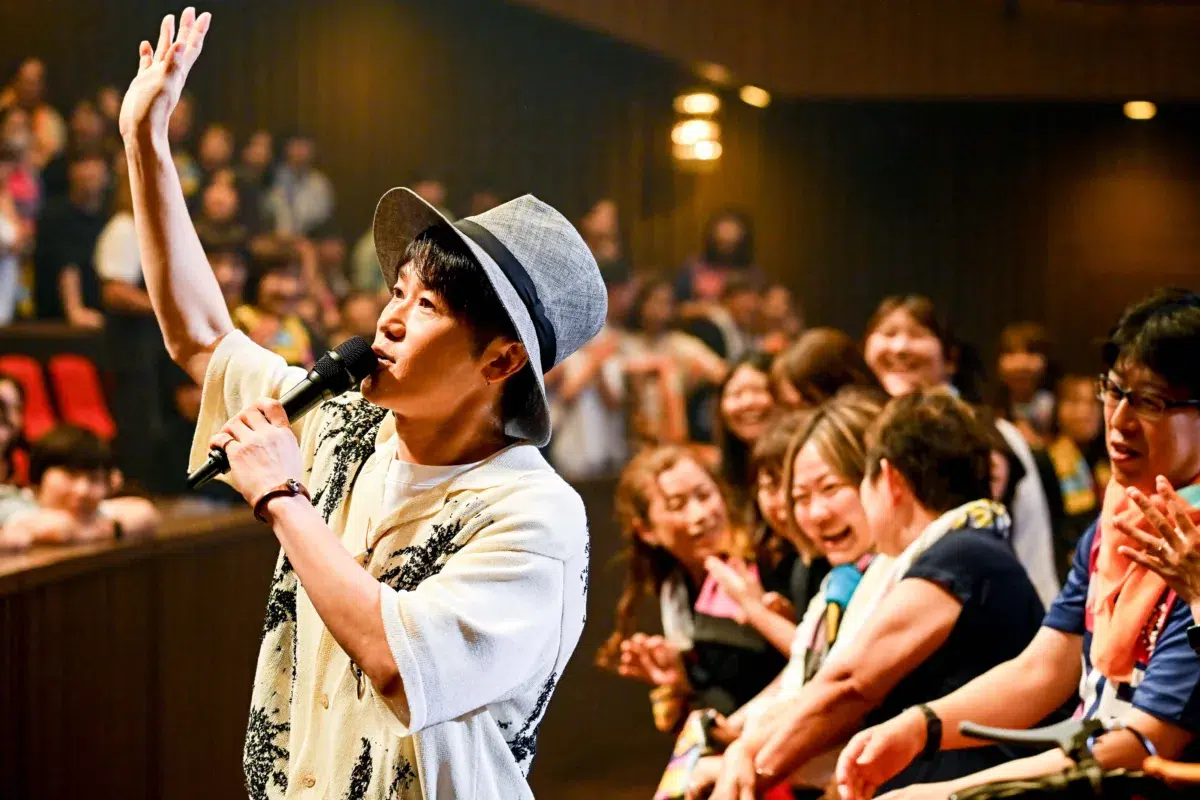 ナオト・インティライミ 観客を巻き込んで奏でた全19曲! 2026年7月10日の“ナオトの日”スペシャルライヴをレポート 9 ナオト・インティライミ 観客を巻き込んで奏でた全19曲! 2026年7月10日の“ナオトの日”スペシャルライヴをレポート