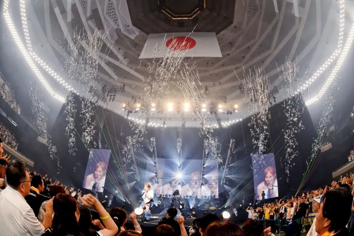 山本彩 ソロ活動10周年＆誕生日当日を彩る初の日本武道館公演をライブレポート！ 秋にはアルバムリリース、来年開催のツアーも発表！