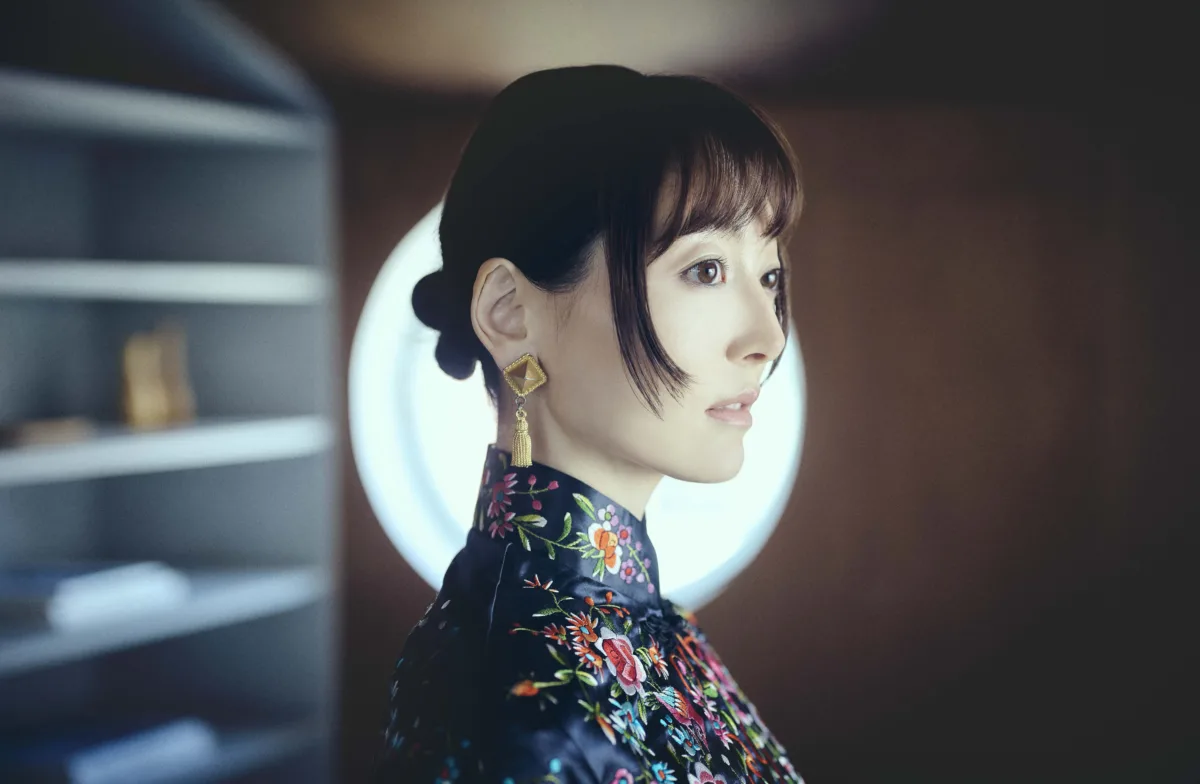 Aiobahn、声優・花澤香菜とのコラボレーション・シングル「fade into blue (feat. 花澤香菜)」のリリースを発表! 3 Aiobahn、声優・花澤香菜とのコラボレーション・シングル「fade into blue (feat. 花澤香菜)」のリリースを発表!
