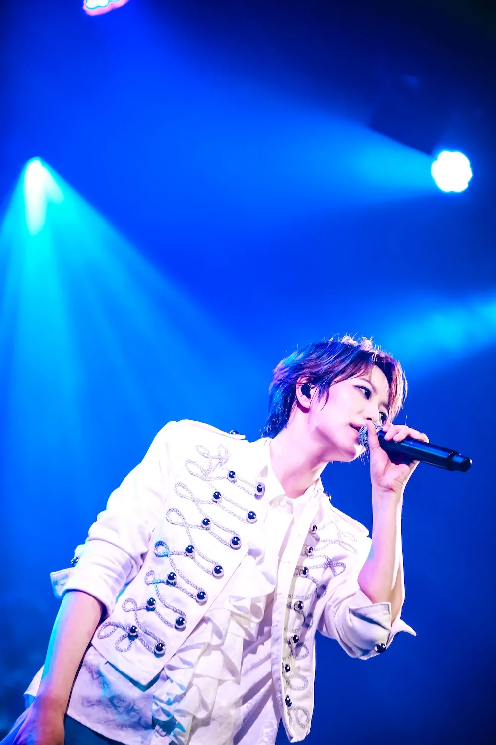 七海ひろき、自身初のライブハウスツアーを完走!ツアーファイナルの恵比寿 LIQUIDROOM公演をレポート! 8 七海ひろき、自身初のライブハウスツアーを完走!ツアーファイナルの恵比寿 LIQUIDROOM公演をレポート!