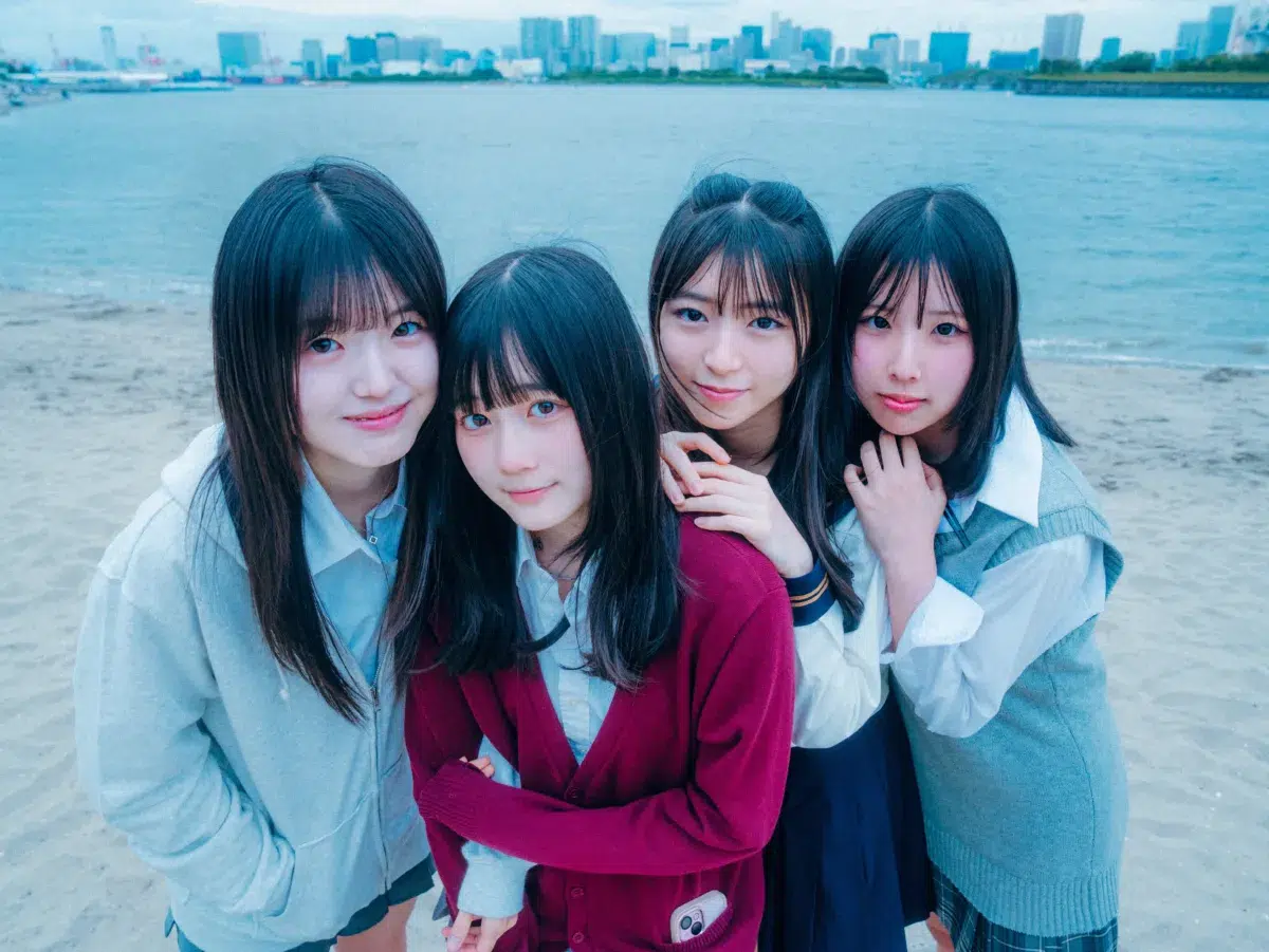ねぎ塩豚丼 約8か月ぶりとなる新曲「夏の幻」本日リリース！MUSIC VIDEOが本日19時に公開！さらに新アーティスト写真も解禁！高校を卒業した4人の姿が！