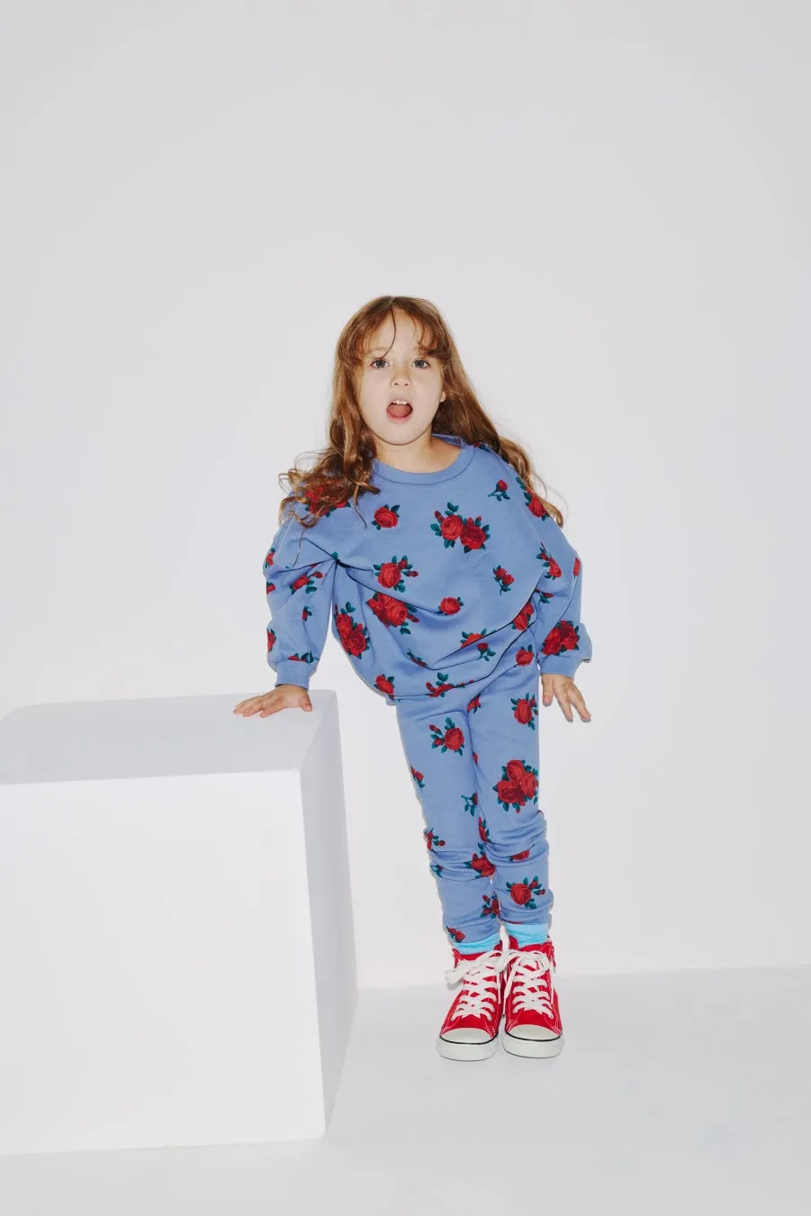 GLOBAL WORK KIDS×高山直子さん初のコラボ!ママも子どももときめく魔法のキッズ服「Sempre fofo」先行予約開始!本人コメントあり 2 総柄リブレギンス