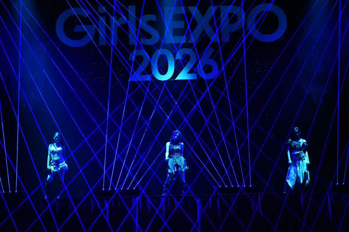 【LDH PERFECT YEAR 2026】LDH DREAM PARK 2026開幕！初日はガールズグループ6組が初集結！グループの垣根を超えたコラボパフォーマンスやLDHアーティストのスペシャルメドレーを含む全40曲を披露！