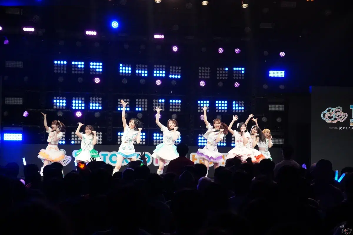 アップアップガールズ(2)、新体制で臨んだTIF2026で新曲「ツヨガリロン」初披露!本日8月2日より配信リリース 2 アップアップガールズ(2)、新体制で臨んだTIF2026で新曲「ツヨガリロン」初披露!本日8月2日より配信リリース