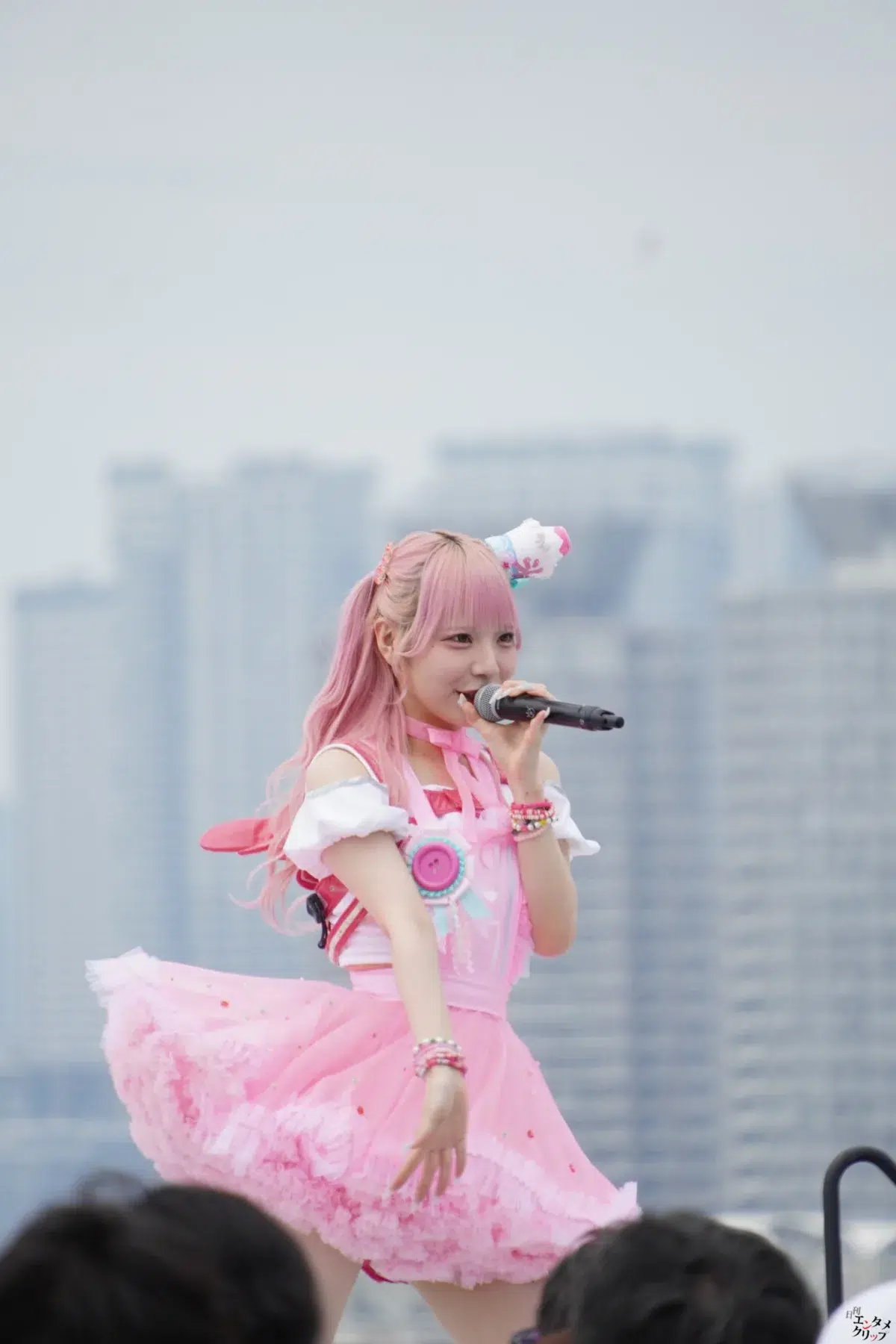【TIF2026】NANIMONOが2ステージで躍動！ 野外でのエモーショナルな姿から一転、話題の中毒曲「陰ターネットミーーーム」で熱狂の渦へ