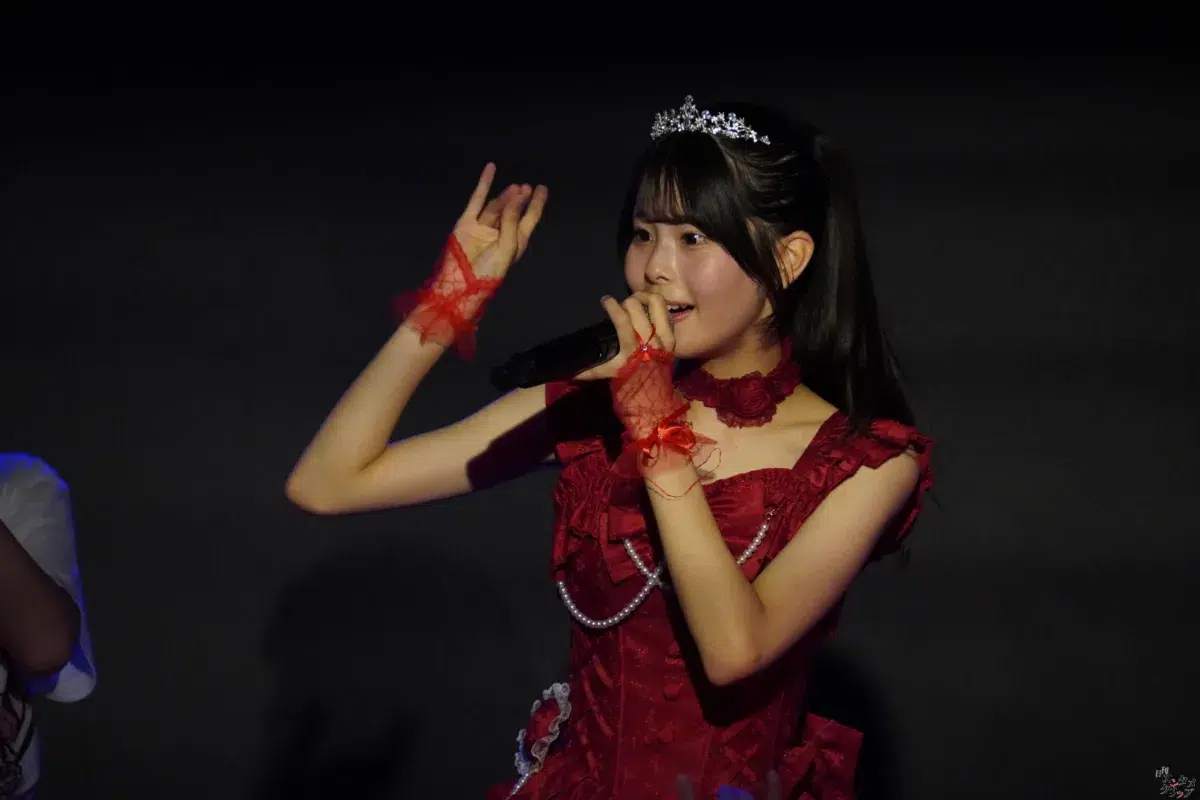 チキータ 楠文寧 生誕祭レポ🎂豪華ゲストとの熱いコラボから一転、真っ赤なプリンセスドレス姿で主役の輝き！ファンへの感謝とJKアイドルのリアルな目標とは？