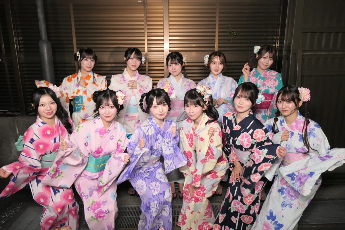 ≒JOY 「LuckyFes’26」（国営ひたち海浜公園）への初出演に続き、同日には「2026 神宮外苑花火大会」にはライブ出演！浴衣に着替えたメンバーの写真もSNS上で話題に！！