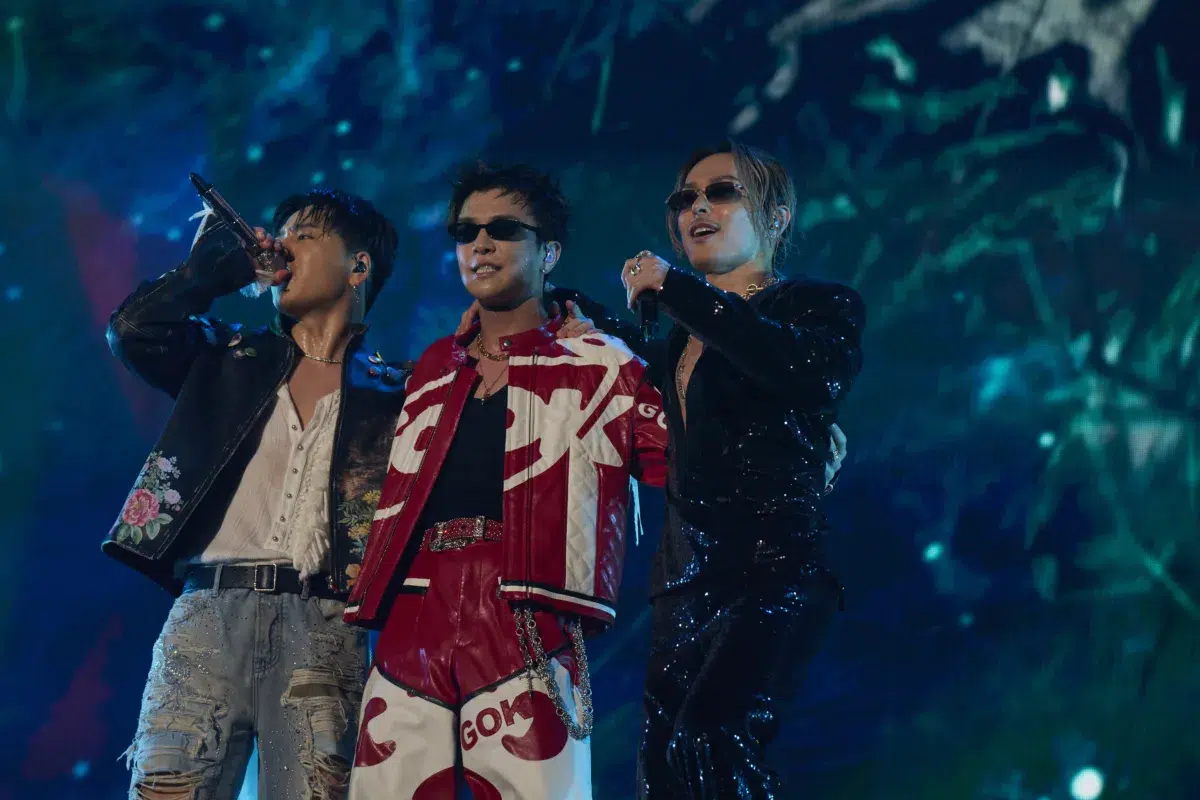 【三代目 J SOUL BROTHERS】9度目となるドームツアー完走!! 15周年の"JSB LAND"ならではのコラボをMATE へ感謝を込めた特別なステージセットで魅せる! 9 【三代目 J SOUL BROTHERS】9度目となるドームツアー完走!! 15周年の"JSB LAND"ならではのコラボをMATE へ感謝を込めた特別なステージセットで魅せる!