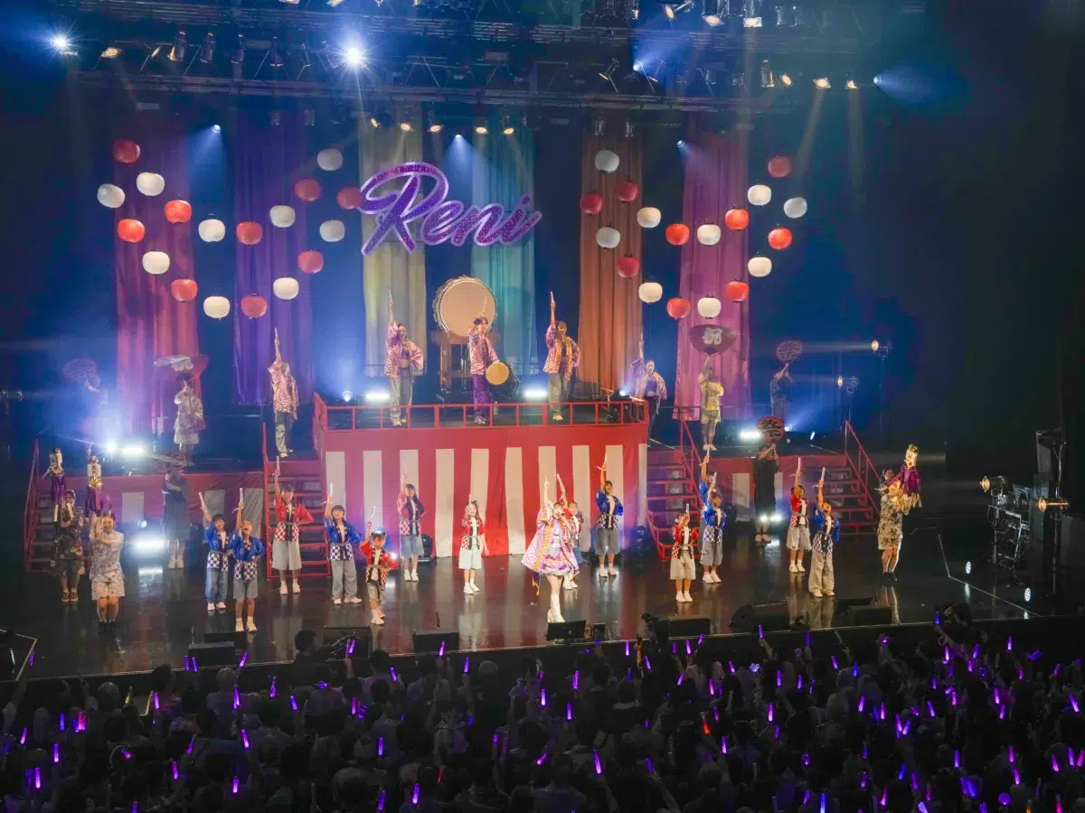 ももクロ高城れに、「盆踊り」と「サンバカーニバル」という異なるテーマの二部公演のソロコンサートを地元・横浜で開催。モノノフとお祭り騒ぎの1日に! 7 ももクロ高城れに、「盆踊り」と「サンバカーニバル」という異なるテーマの二部公演のソロコンサートを地元・横浜で開催。モノノフとお祭り騒ぎの1日に!