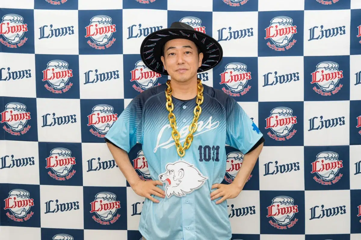 SEAMO、埼玉西武ライオンズ夏の大型イベント“アオフェス2026”に登場し、セレモニアルピッチを実施！ 試合後には「マタアイマショウ」「Continue」などのヒット曲をパフォーマンス！「もう、めちゃめちゃ楽しかったです」