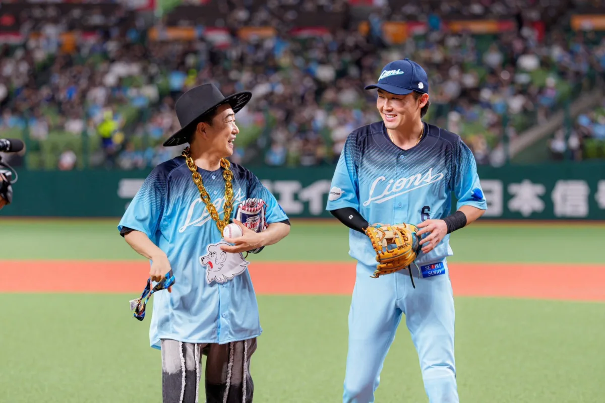 SEAMO、埼玉西武ライオンズ夏の大型イベント“アオフェス2026”に登場し、セレモニアルピッチを実施！ 試合後には「マタアイマショウ」「Continue」などのヒット曲をパフォーマンス！「もう、めちゃめちゃ楽しかったです」