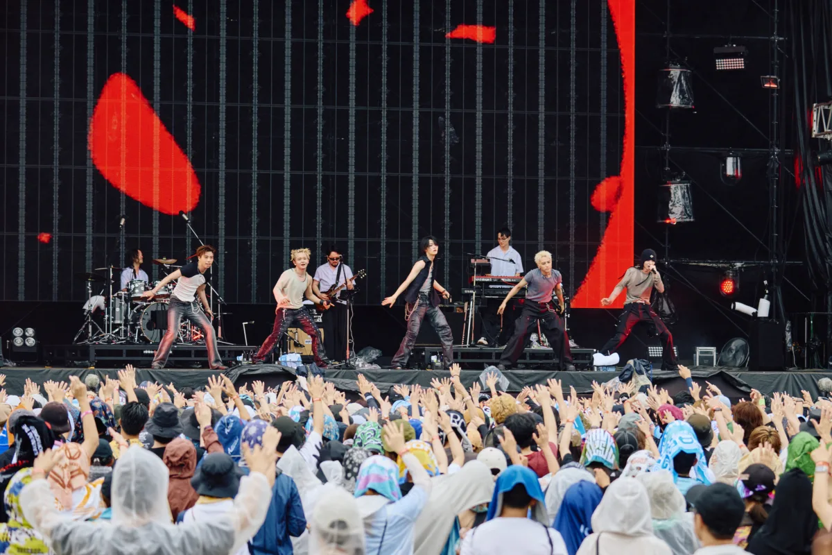 STARGLOW、『SUMMER SONIC 2026』初出演！最新シングル「Drivin' My Life」ほか全7曲を熱唱