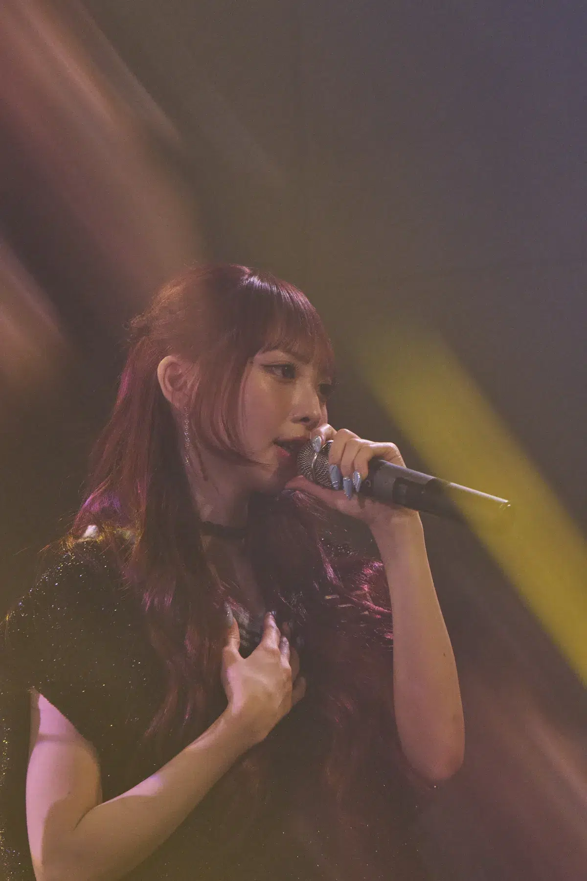 Ettone、「Under The Rug ON LIVE VOL.2」でVivaOlaと共演。新曲「STAY」初披露と圧巻のコーラスで示した成長 14 Ettone、「Under The Rug ON LIVE VOL.2」でVivaOlaと共演。新曲「STAY」初披露と圧巻のコーラスで示した成長