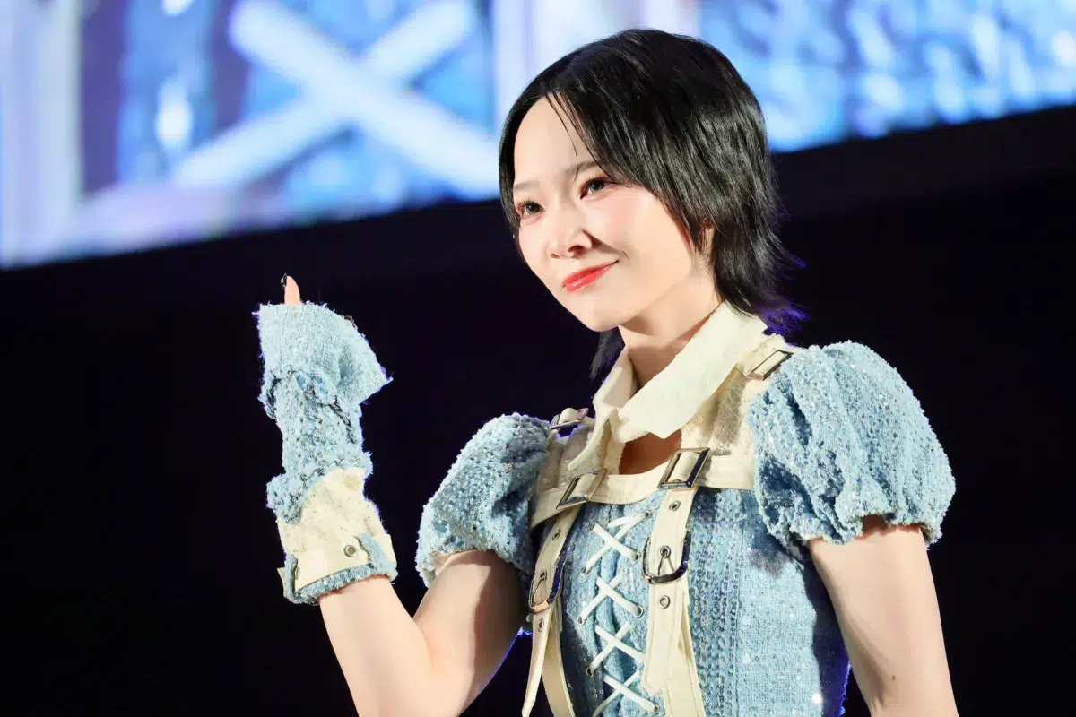 AKB48 68thシングル『好き ish』発売記念イベント「握手祭」を初開催！全6曲の熱狂ステージパフォーマンスをレポート
