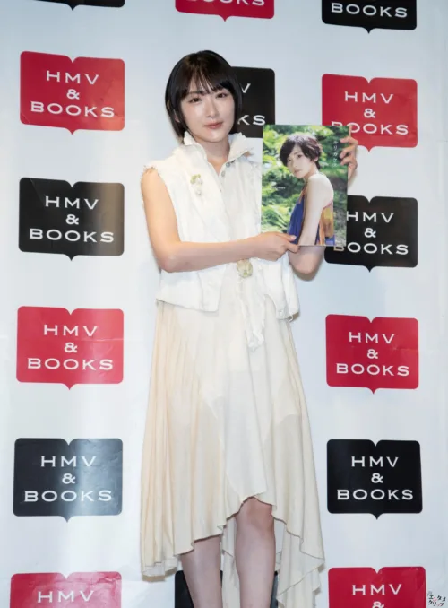万人受けは狙わない。生駒里奈から長く支えてくれるファンへ贈る“15周年の記念品”！写真集に込めた深すぎる愛とは？